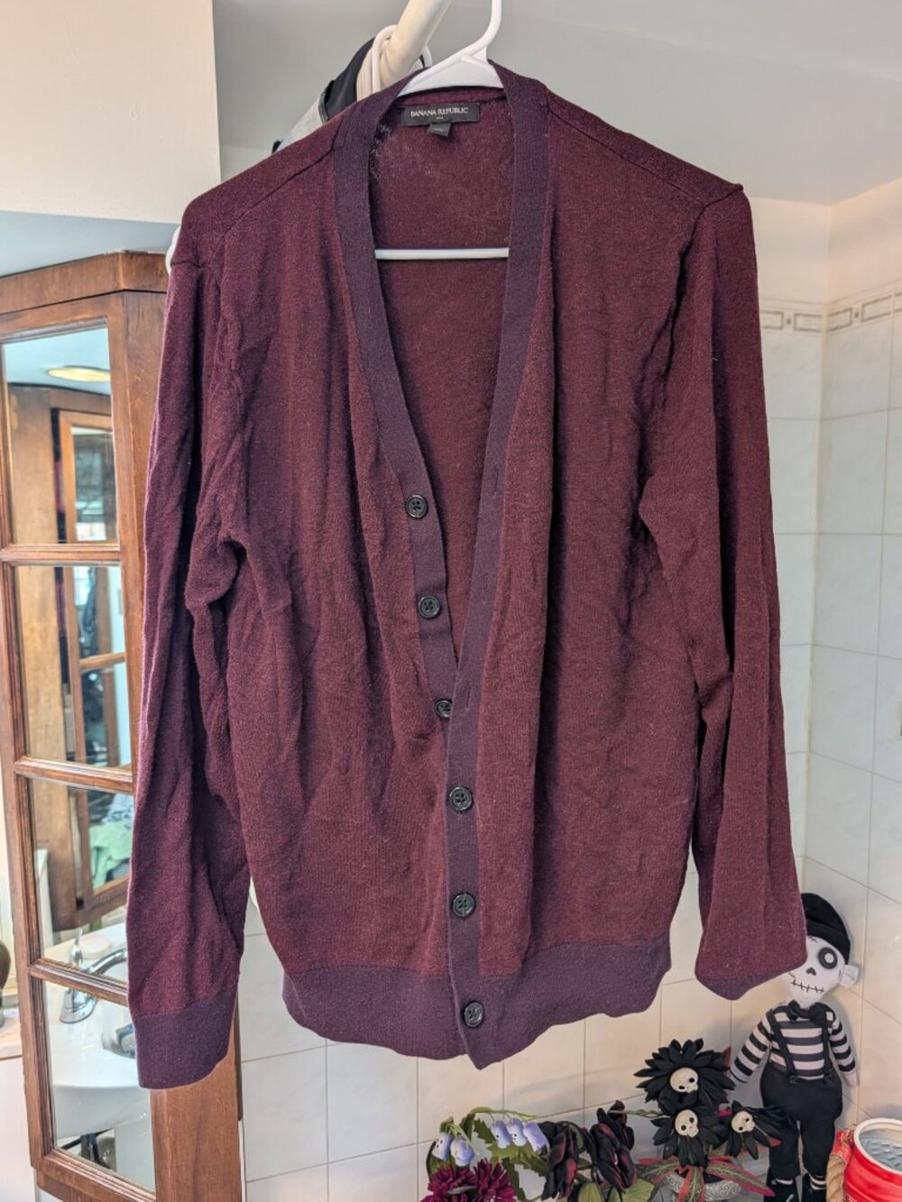 Banana Republic Burgundy Lightweight Button Front Cardigan Sweater Size Medium